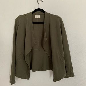 Caslon Womens Cardigan Size Medium Petite Army Green Raw Hem Look Pockets